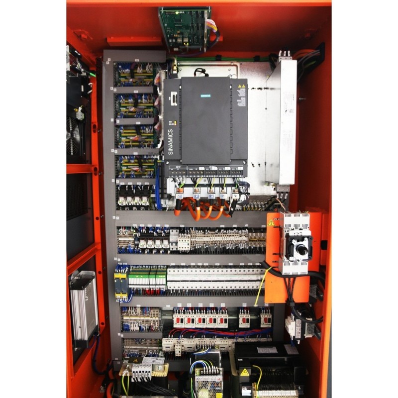 Fraiseuse CNC Optimum F 150HSC avec changeur d'outils 24 fois - Optimachines